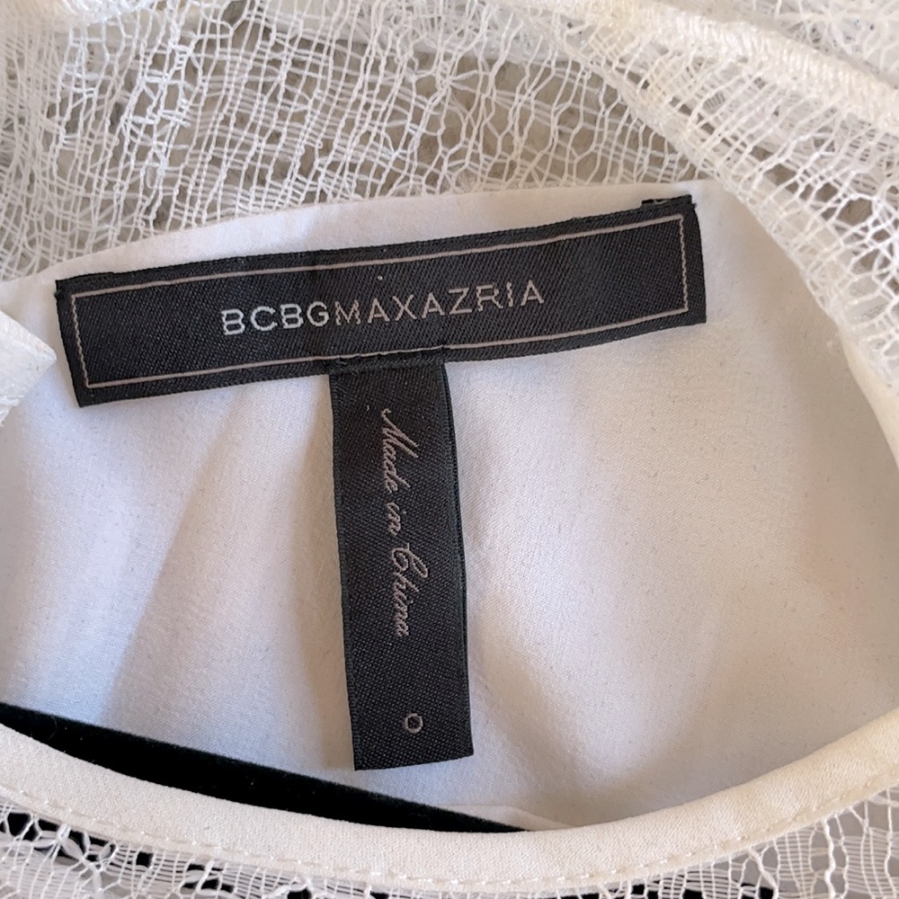 BCBG white dress with lace detail size 0 - Picture 11 of 14